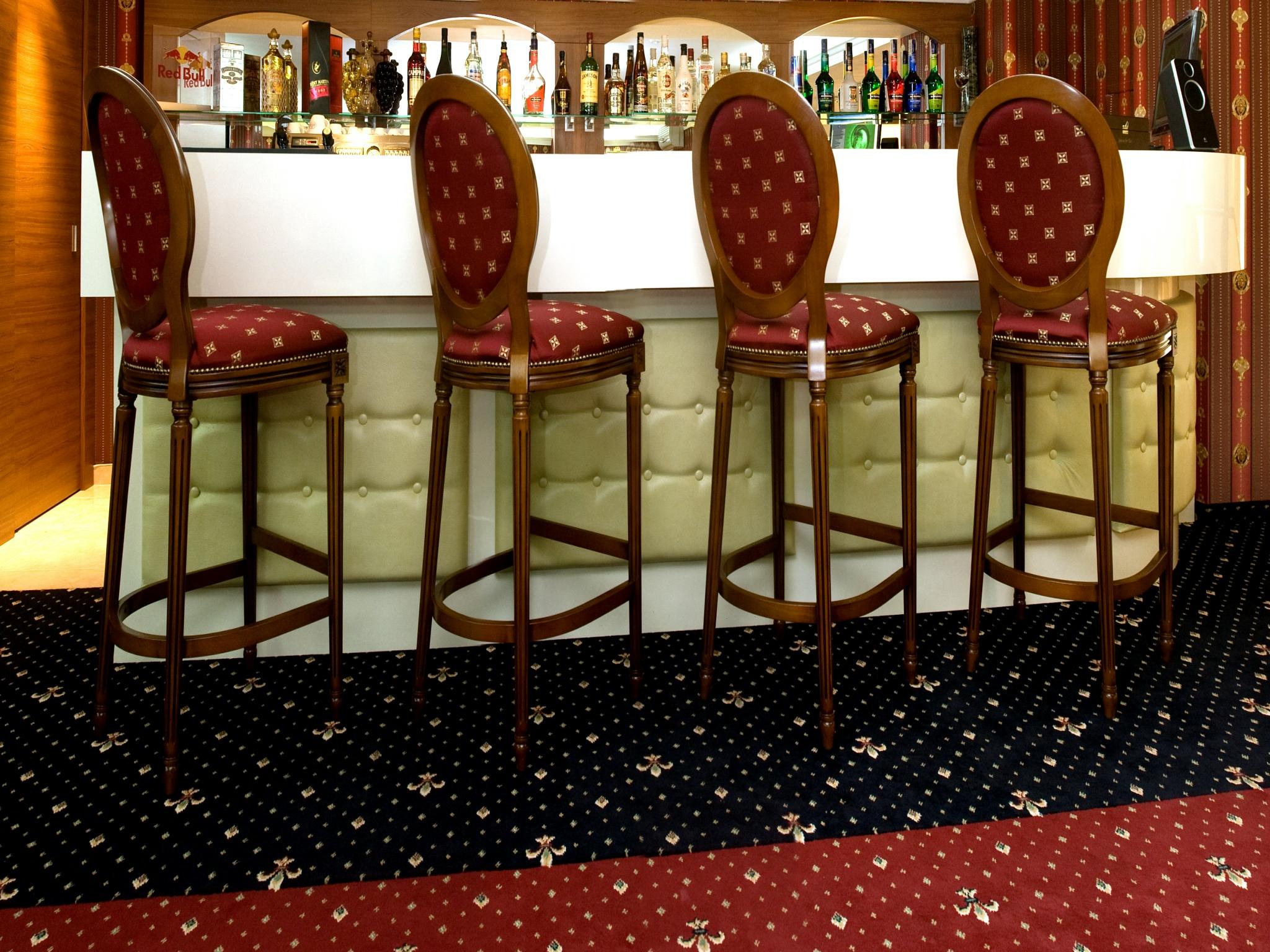 Manhattan Hotel&restaurant 4*